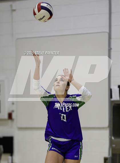 Thumbnail 3 in Liberty @ Xavier College Prep (AIA 6A Quarterfinal) photogallery.