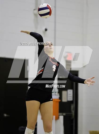 Thumbnail 3 in Liberty @ Xavier College Prep (AIA 6A Quarterfinal) photogallery.