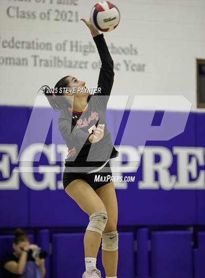 Thumbnail 2 in Liberty @ Xavier College Prep (AIA 6A Quarterfinal) photogallery.