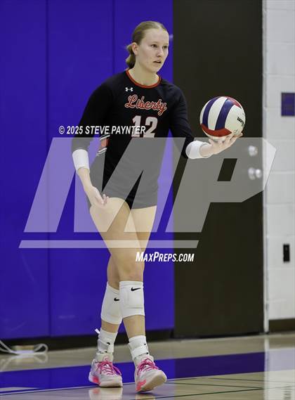 Thumbnail 3 in Liberty @ Xavier College Prep (AIA 6A Quarterfinal) photogallery.