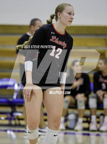 Thumbnail 3 in Liberty @ Xavier College Prep (AIA 6A Quarterfinal) photogallery.