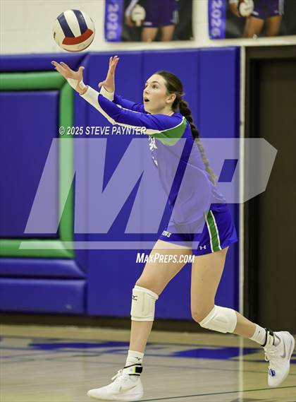 Thumbnail 1 in Liberty @ Xavier College Prep (AIA 6A Quarterfinal) photogallery.