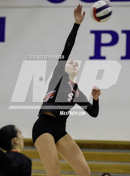 Thumbnail 2 in Liberty @ Xavier College Prep (AIA 6A Quarterfinal) photogallery.