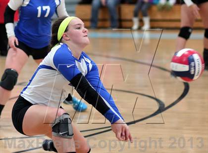 Thumbnail 3 in East Hampton vs. Lyman Memorial (CIAC Class S Semifinal) photogallery.