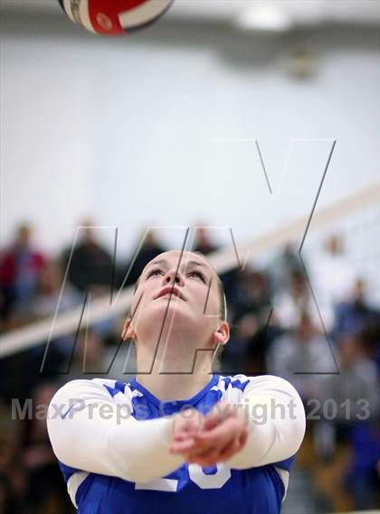 Thumbnail 1 in East Hampton vs. Lyman Memorial (CIAC Class S Semifinal) photogallery.