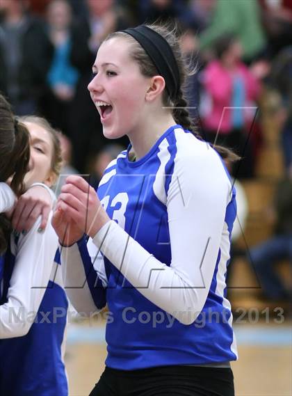 Thumbnail 2 in East Hampton vs. Lyman Memorial (CIAC Class S Semifinal) photogallery.