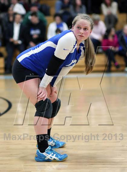 Thumbnail 1 in East Hampton vs. Lyman Memorial (CIAC Class S Semifinal) photogallery.
