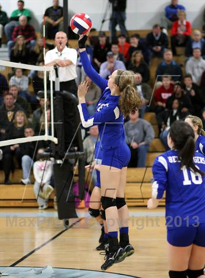 Thumbnail 2 in East Hampton vs. Lyman Memorial (CIAC Class S Semifinal) photogallery.