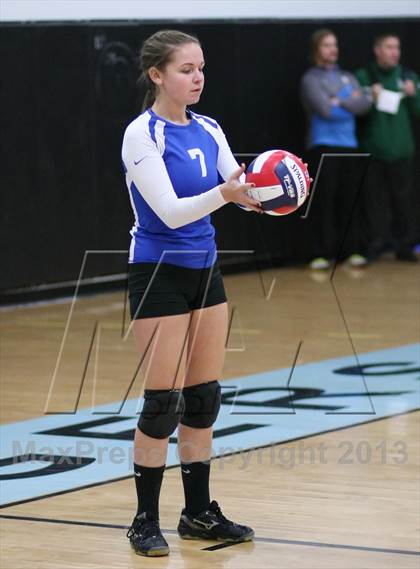 Thumbnail 1 in East Hampton vs. Lyman Memorial (CIAC Class S Semifinal) photogallery.