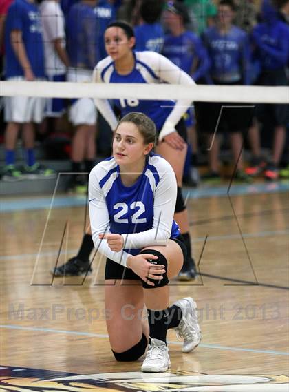 Thumbnail 2 in East Hampton vs. Lyman Memorial (CIAC Class S Semifinal) photogallery.