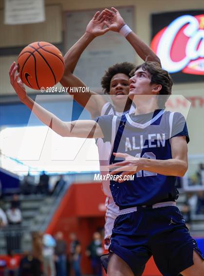 Thumbnail 1 in Allen vs. Westminster Academy photogallery.