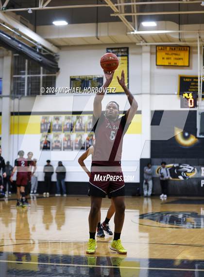 Thumbnail 2 in Lewisville @ Plano East photogallery.