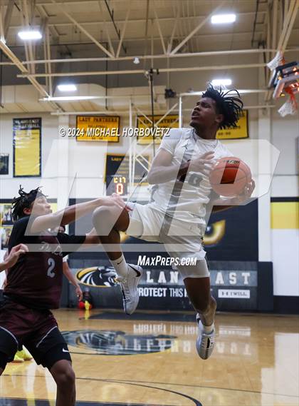 Thumbnail 2 in Lewisville @ Plano East photogallery.