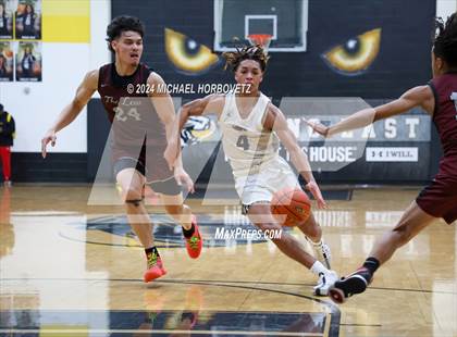 Thumbnail 3 in Lewisville @ Plano East photogallery.