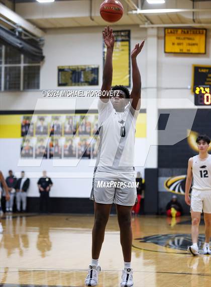 Thumbnail 3 in Lewisville @ Plano East photogallery.
