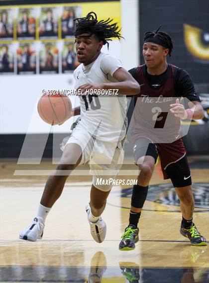 Thumbnail 3 in Lewisville @ Plano East photogallery.