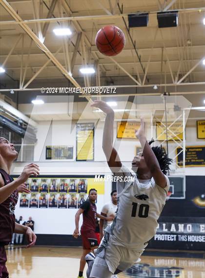 Thumbnail 1 in Lewisville @ Plano East photogallery.