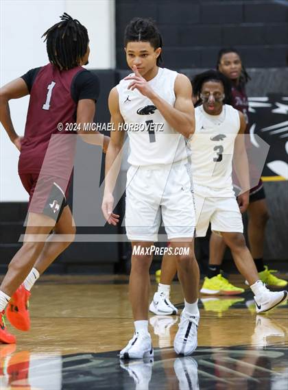 Thumbnail 3 in Lewisville @ Plano East photogallery.