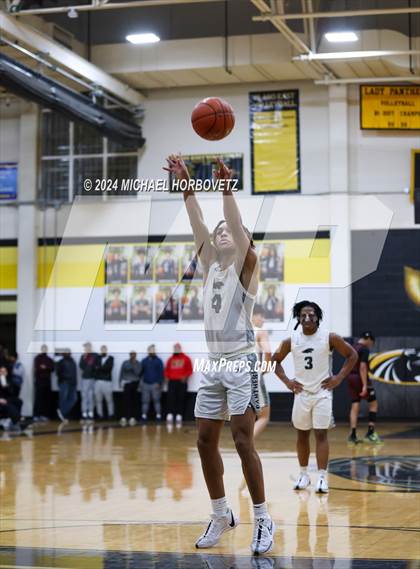 Thumbnail 1 in Lewisville @ Plano East photogallery.