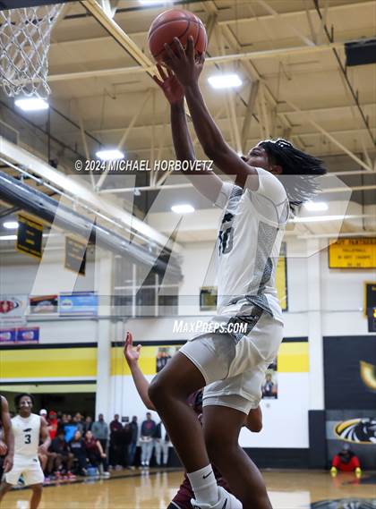 Thumbnail 3 in Lewisville @ Plano East photogallery.