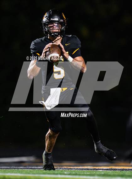 Thumbnail 2 in Fairmont @ Centerville photogallery.