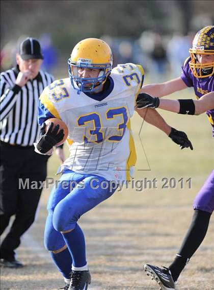 Thumbnail 3 in Clayton @ Frederic (WIAA Level 3 Playoffs) photogallery.