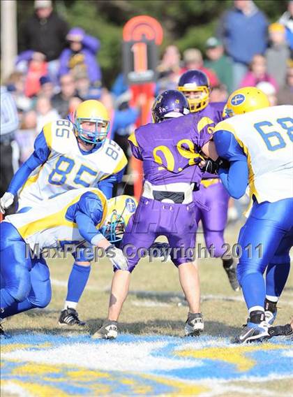 Thumbnail 3 in Clayton @ Frederic (WIAA Level 3 Playoffs) photogallery.
