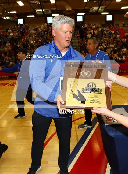 Thumbnail 3 in Western Christian vs. Oakwood (CIF SS D5A Finals) photogallery.