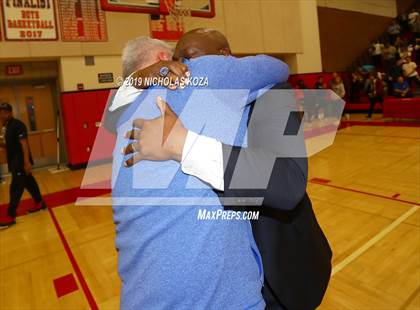 Thumbnail 2 in Western Christian vs. Oakwood (CIF SS D5A Finals) photogallery.