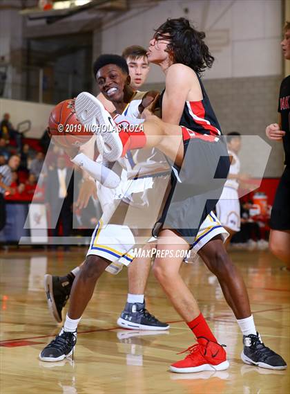 Thumbnail 3 in Western Christian vs. Oakwood (CIF SS D5A Finals) photogallery.