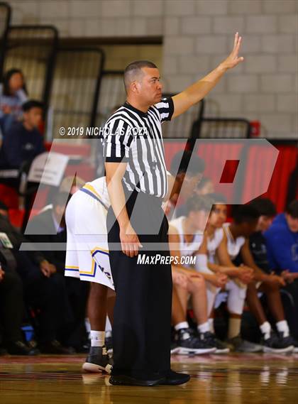 Thumbnail 2 in Western Christian vs. Oakwood (CIF SS D5A Finals) photogallery.