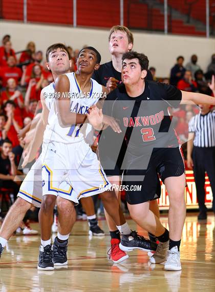 Thumbnail 1 in Western Christian vs. Oakwood (CIF SS D5A Finals) photogallery.