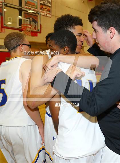 Thumbnail 3 in Western Christian vs. Oakwood (CIF SS D5A Finals) photogallery.