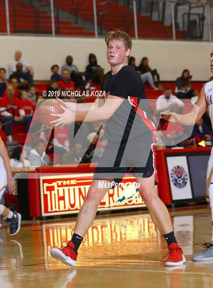 Thumbnail 1 in Western Christian vs. Oakwood (CIF SS D5A Finals) photogallery.