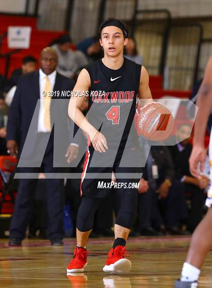 Thumbnail 3 in Western Christian vs. Oakwood (CIF SS D5A Finals) photogallery.