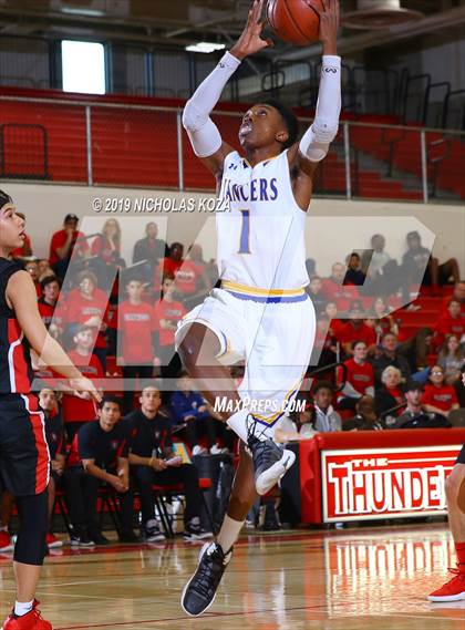Thumbnail 1 in Western Christian vs. Oakwood (CIF SS D5A Finals) photogallery.