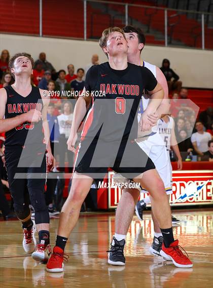 Thumbnail 2 in Western Christian vs. Oakwood (CIF SS D5A Finals) photogallery.