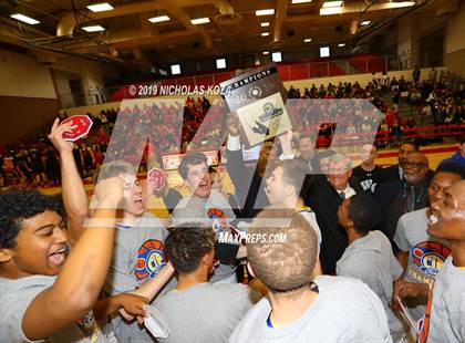 Thumbnail 1 in Western Christian vs. Oakwood (CIF SS D5A Finals) photogallery.