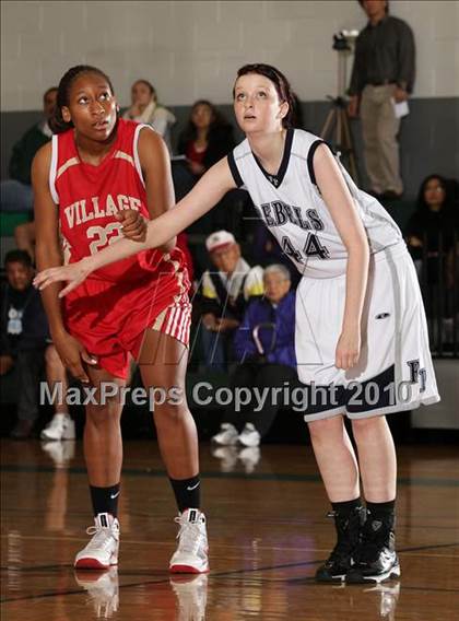 Thumbnail 2 in Village Christian @ Flintridge Prep (Providence Tournament) photogallery.
