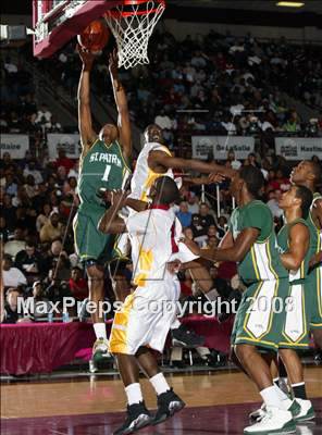 Thumbnail 1 in St. Patrick vs Yates (Houston vs the Nation Tournament) photogallery.
