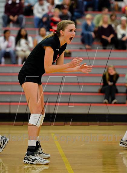 Thumbnail 2 in Santa Fe Christian vs. Bishop's (CIF SDS D2 Final) photogallery.