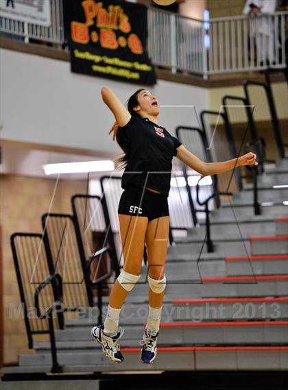 Thumbnail 3 in Santa Fe Christian vs. Bishop's (CIF SDS D2 Final) photogallery.