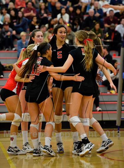 Thumbnail 3 in Santa Fe Christian vs. Bishop's (CIF SDS D2 Final) photogallery.