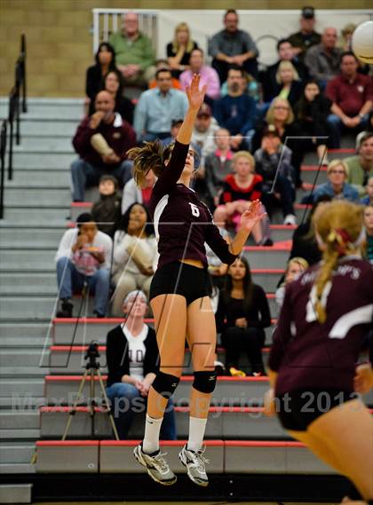 Thumbnail 1 in Santa Fe Christian vs. Bishop's (CIF SDS D2 Final) photogallery.