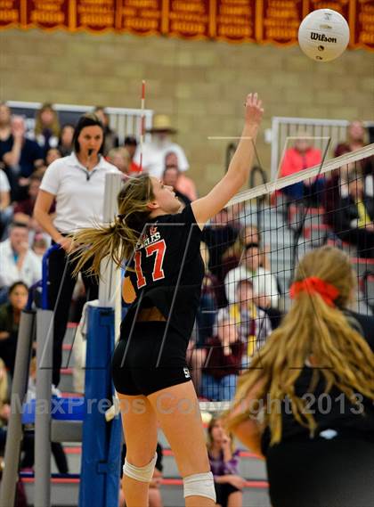 Thumbnail 2 in Santa Fe Christian vs. Bishop's (CIF SDS D2 Final) photogallery.