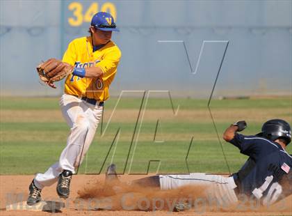 Thumbnail 3 in Pacifica vs. Valencia photogallery.