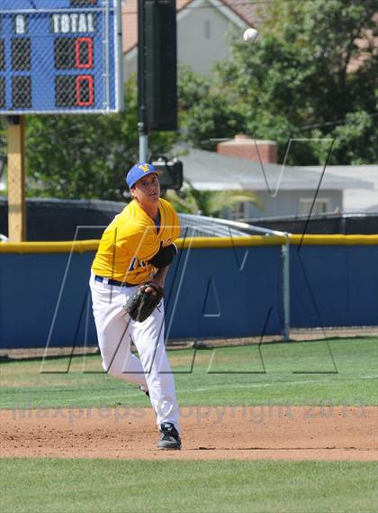 Thumbnail 2 in Pacifica vs. Valencia photogallery.