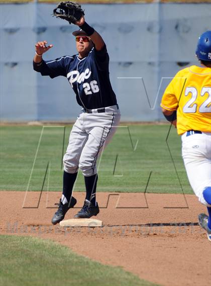 Thumbnail 2 in Pacifica vs. Valencia photogallery.