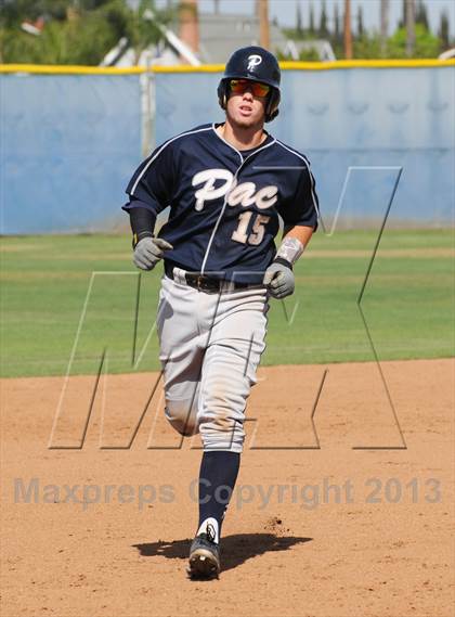 Thumbnail 3 in Pacifica vs. Valencia photogallery.