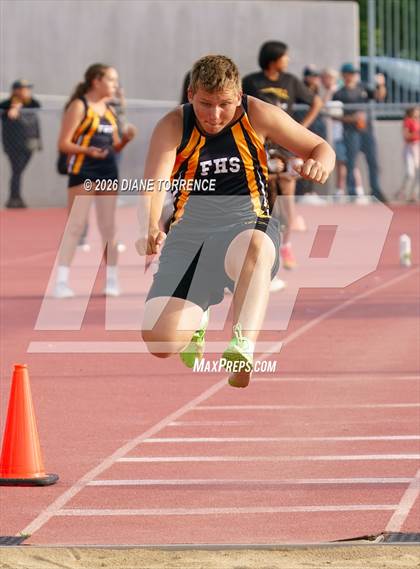 Thumbnail 2 in Sonora @ Foothill photogallery.